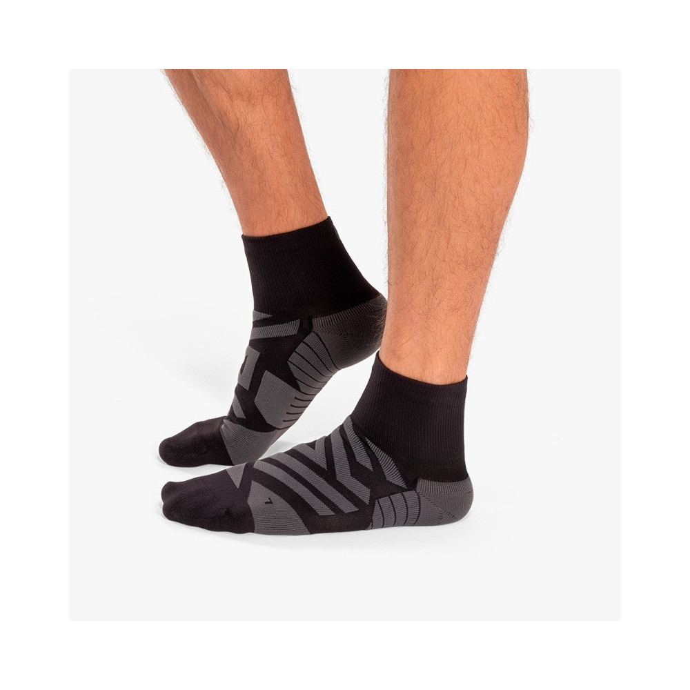 ▷ Calcetines on performance mid sock negro por SOLO 21,95 €