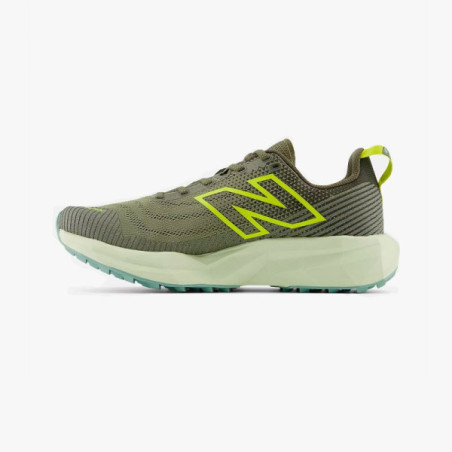 ▷ New balance fuelcell venym verde por SOLO 140,00 €