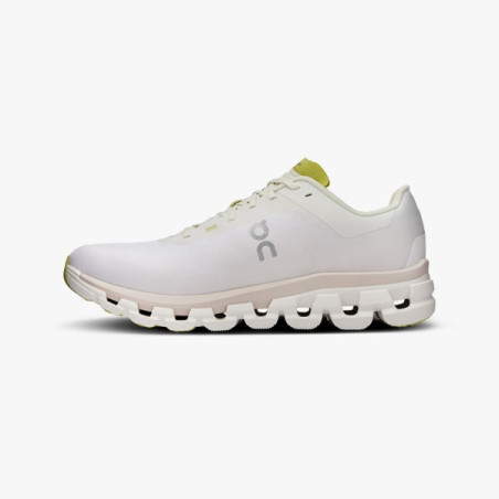 ▷ On cloudflow 4 white/sand por SOLO 135,96 €