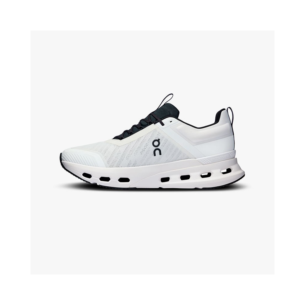 ▷ On cloudnova x white/black por SOLO 170,00 €