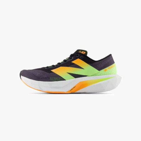 ▷ New balance fuelcell rebel v4 negro/lima por SOLO 160,00 €