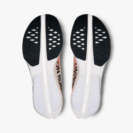 ▷ On cloudboom strike white/black por SOLO 280,00 €