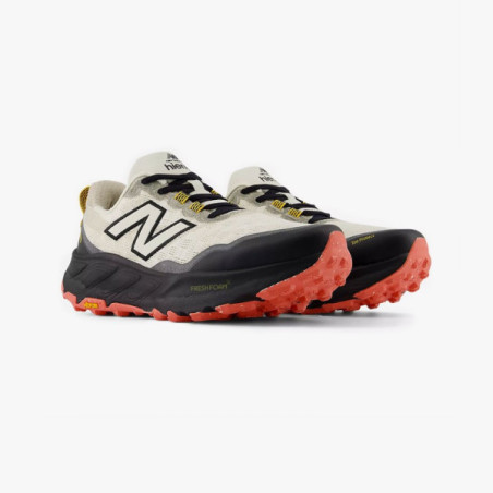 ▷ New balance hierro v9 angora/black por SOLO 160,00 €