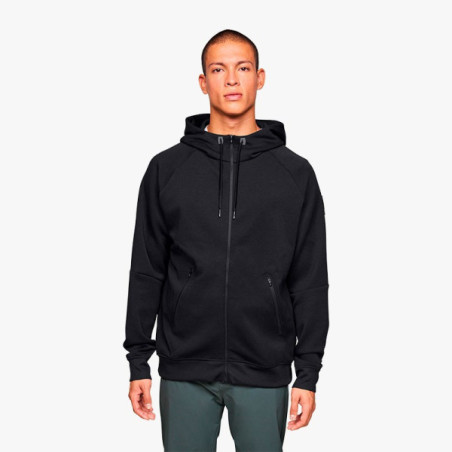 ▷ Zipped hoodie on black for ONLY 170,00 €